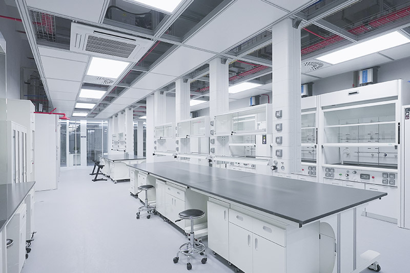 铜川实验室革新：安全与科技的现代融合